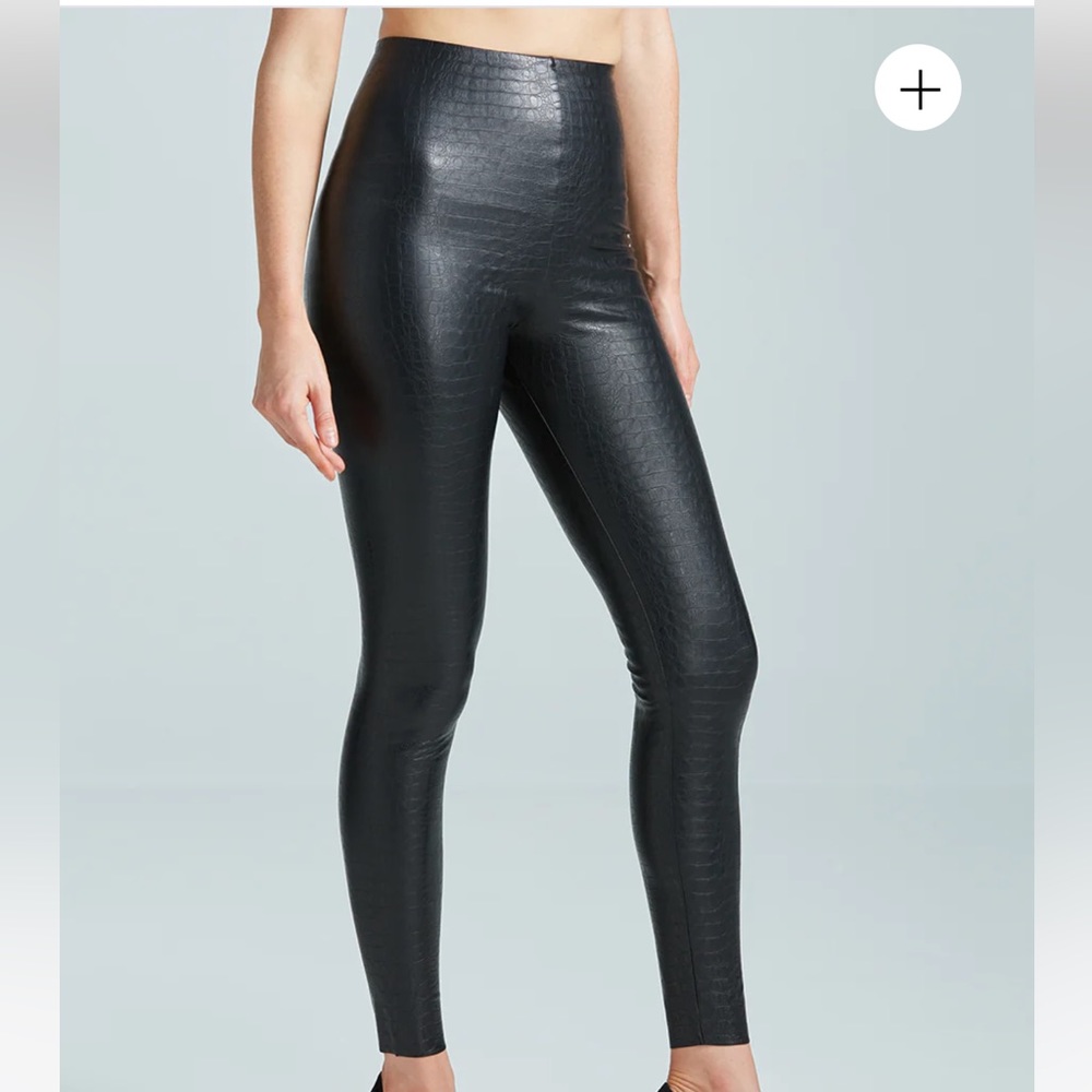 Commando Black Faux Leather Animal Legging Sz M